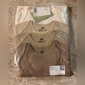 H&M Organic Cotton Baby Bodysuits - Set of 5